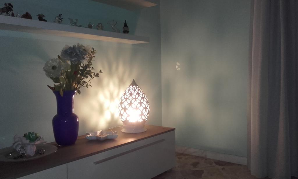 Ferienwohnung Nel Giardino Fiorito Salerno Exterior foto