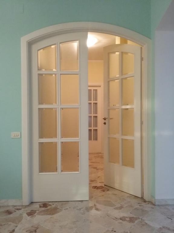 Ferienwohnung Nel Giardino Fiorito Salerno Exterior foto